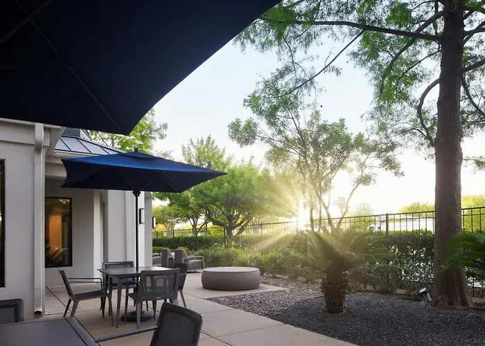Courtyard Austin South